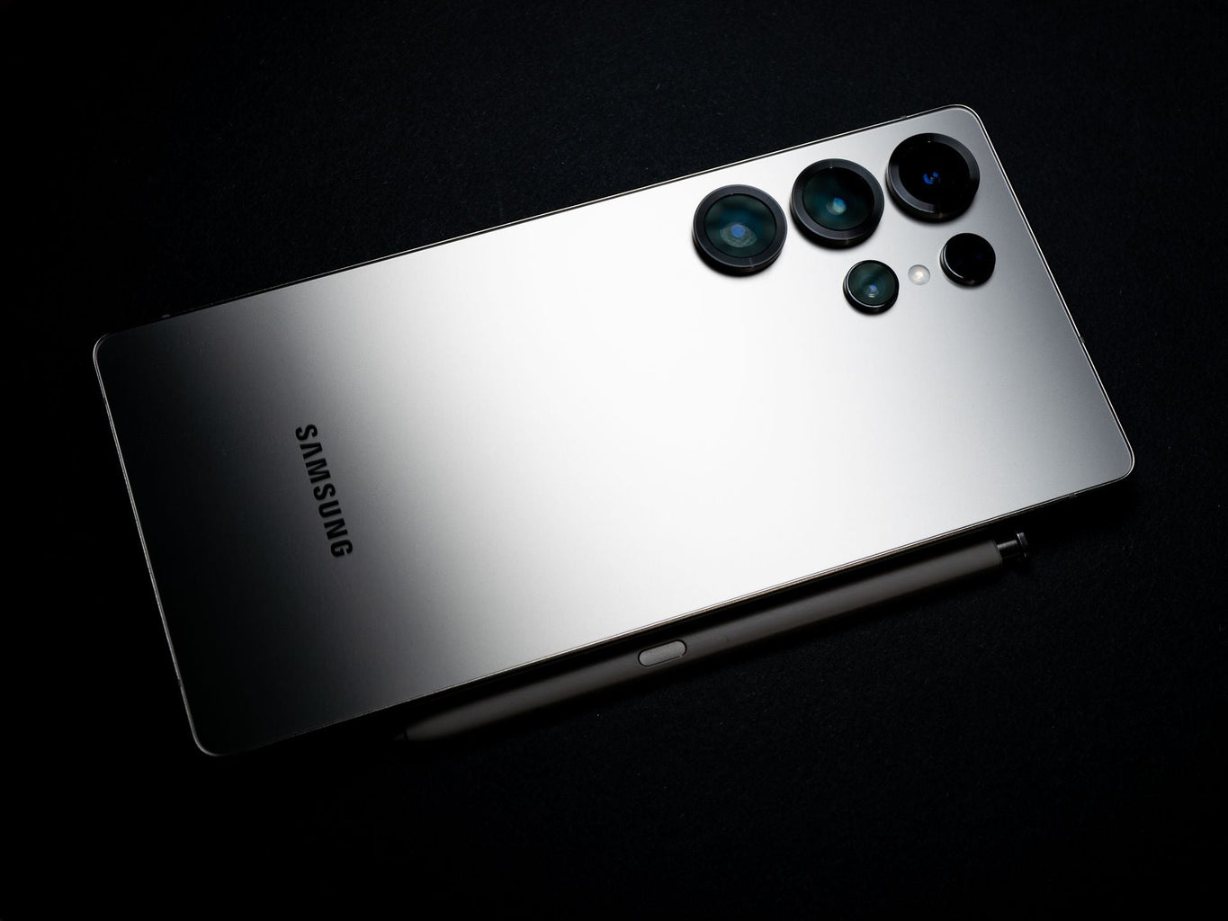Samsung Galaxy S26 vs S25: Worth the Upgrade?