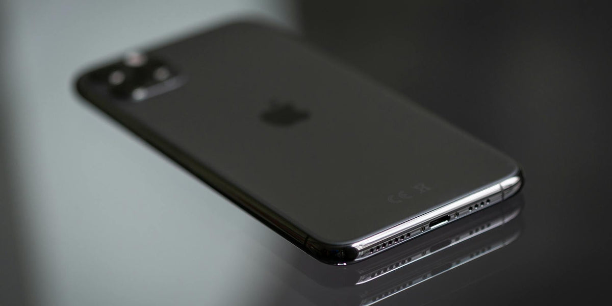 How to Clean the Charging Port on Your iPhone
