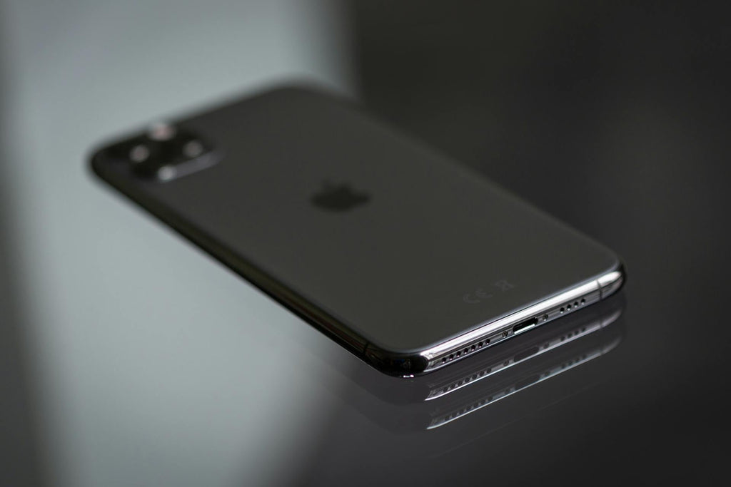 How to Clean the Charging Port on Your iPhone