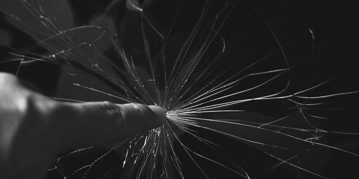 Why Does My Screen Protector Crack Without Dropping It?