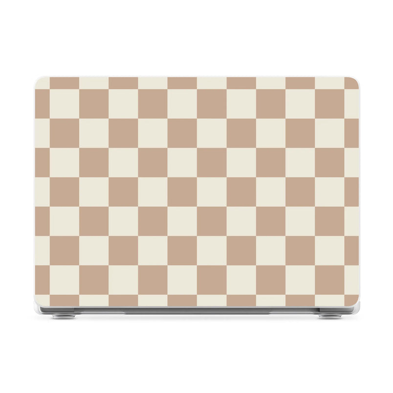 Fit Check | Neutral Checkerboard Laptop Shell