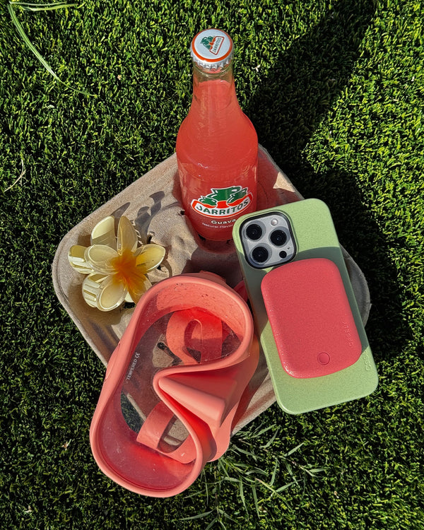 Kiwi Kiss | Matcha Green Shimmer Case