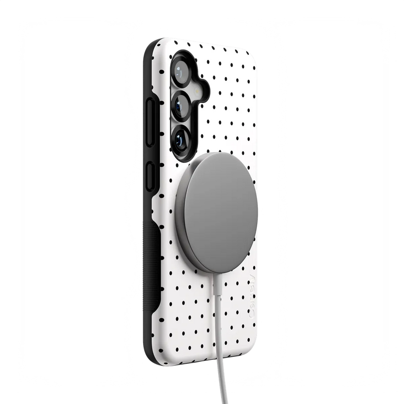 On the Dot | White Polka Dot Case
