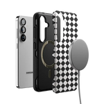Salem's Hex | Black & White Checkered Case
