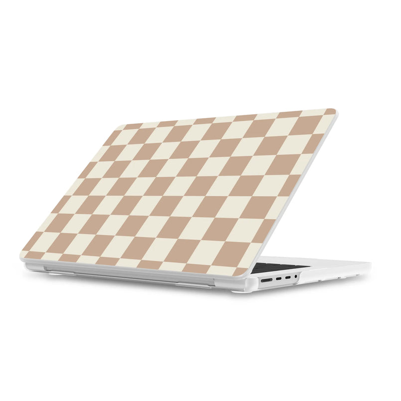 Fit Check | Neutral Checkerboard Laptop Shell
