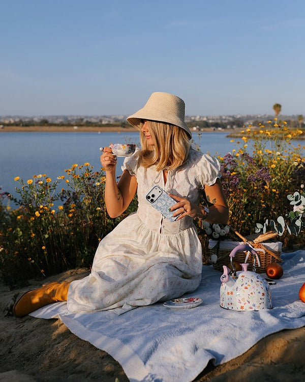 Afternoon Tea | Blue Floral Case
