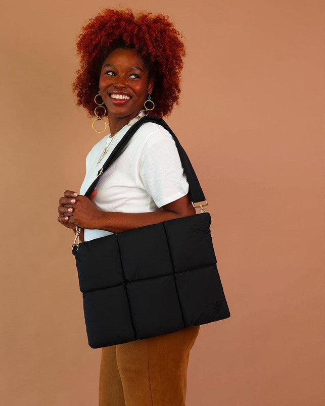 Cloud Carryall | Onyx Laptop Bag get.casely 