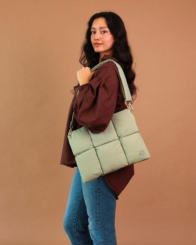 Cloud Carryall | Sage Laptop Bag get.casely 