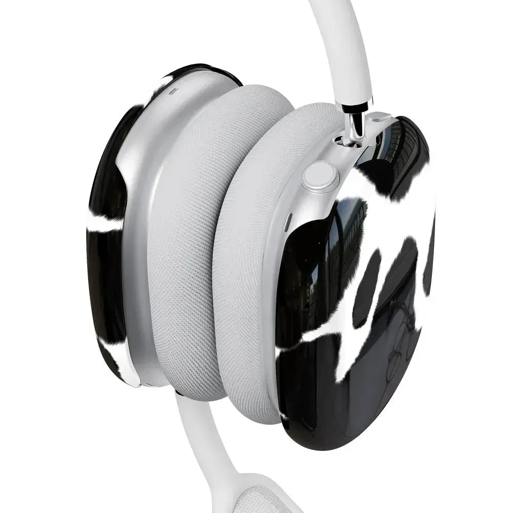 Current MOOd Cow Print AirPods Max Case - Thumbnail 5