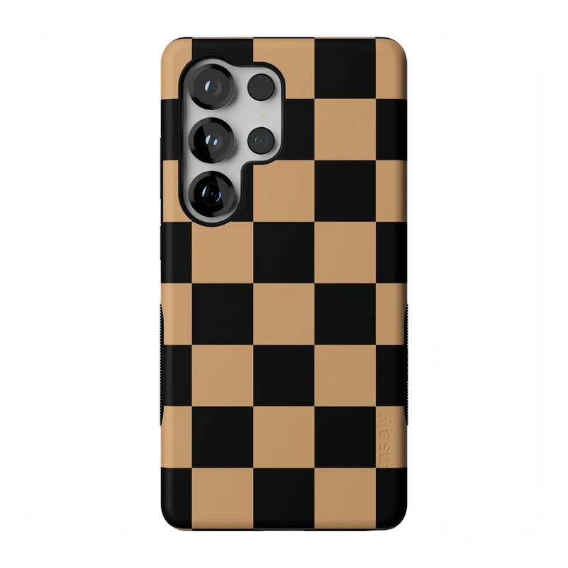 Fit Check | Black & Brown Checkerboard Case iPhone Case get.casely Bold Flex + MagSafe® Galaxy S26 Ultra 