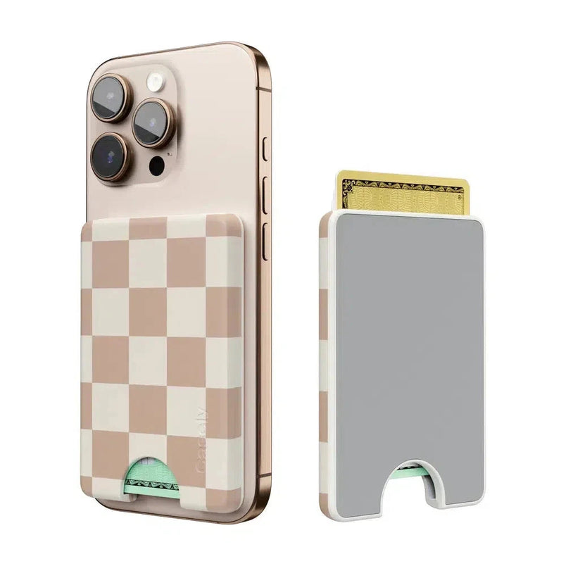 Fit Check | Neutral Checkerboard MagWallet MagWallet get.casely 