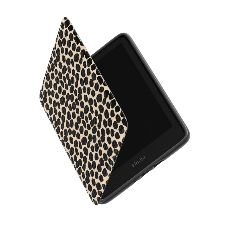 Lost in Spots | Cheetah Print Kindle Case