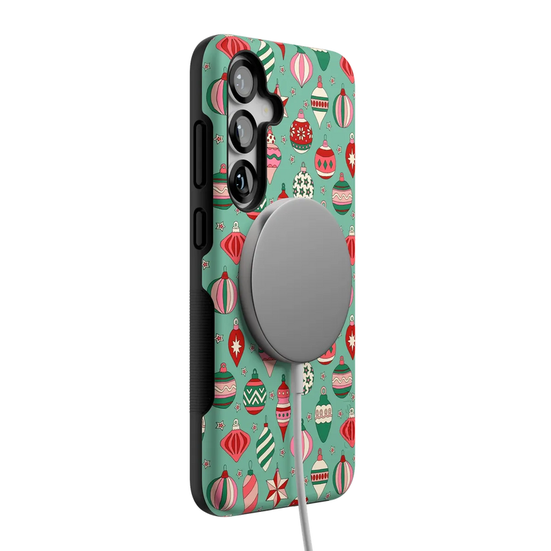 All Decked Out | Festive Ornaments Case
