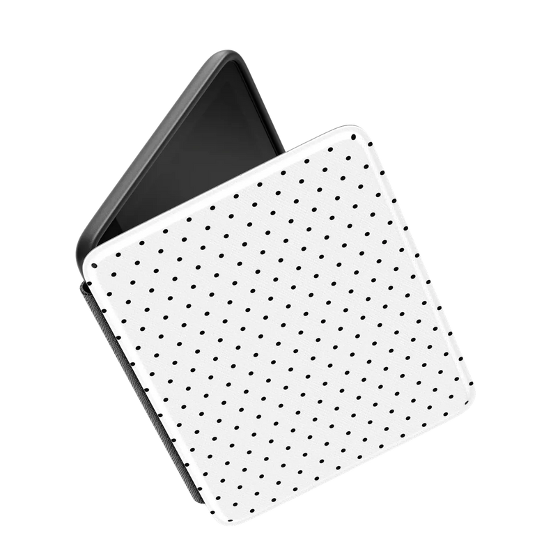 On the Dot | White Polka Dot Kindle Case