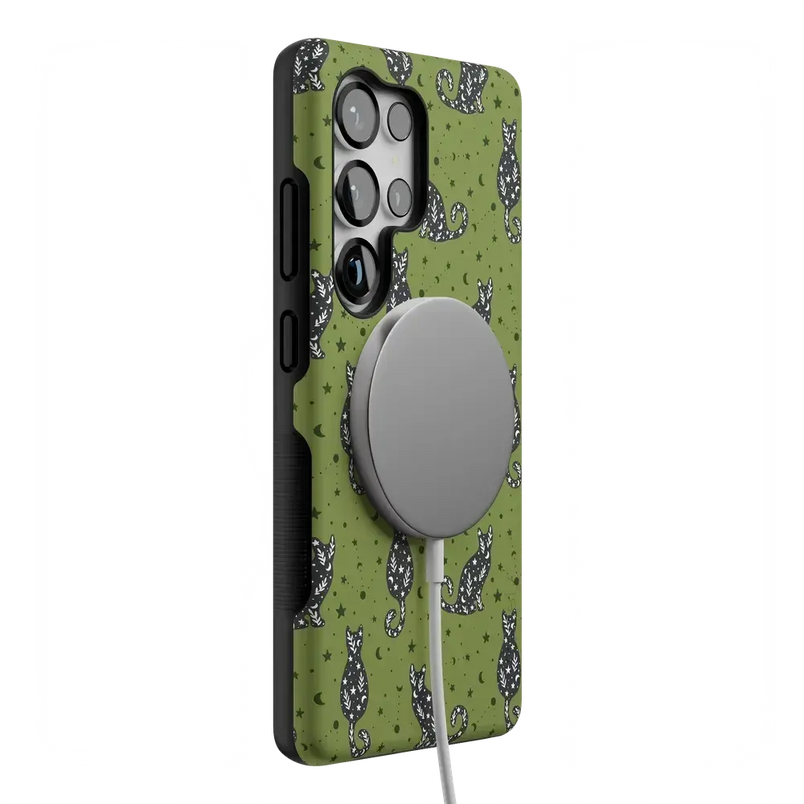 Sabrina's Bestie | Black Cats Case