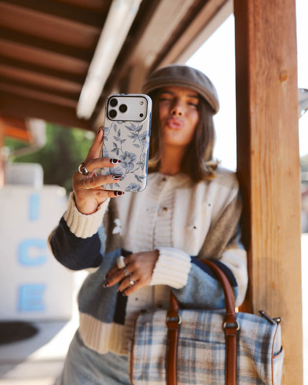Ink & Iris | Vintage Floral Case