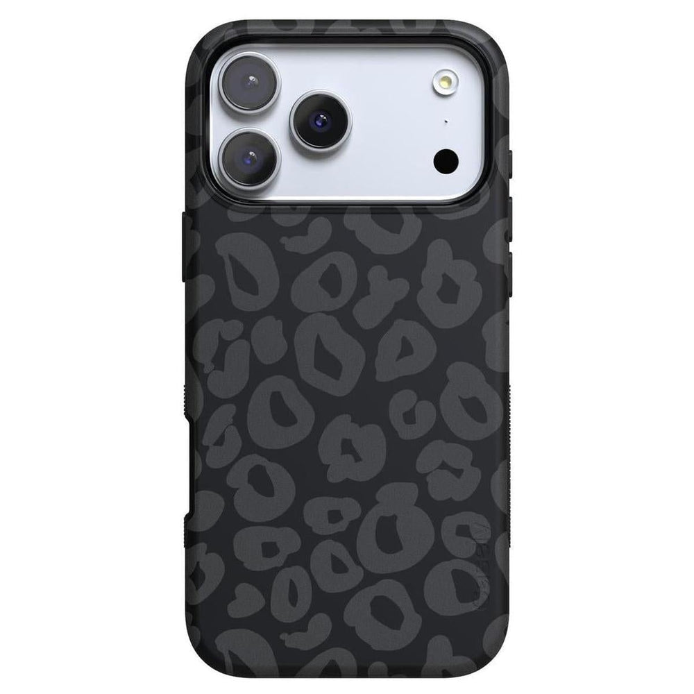 Into the Wild | Black Leopard Case iPhone Case get.casely Bold + MagSafe® iPhone 17 Pro Max 