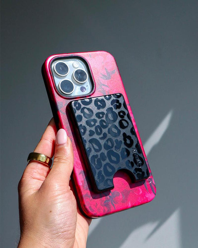 Into the Wild | Black Leopard MagWallet MagWallet get.casely 