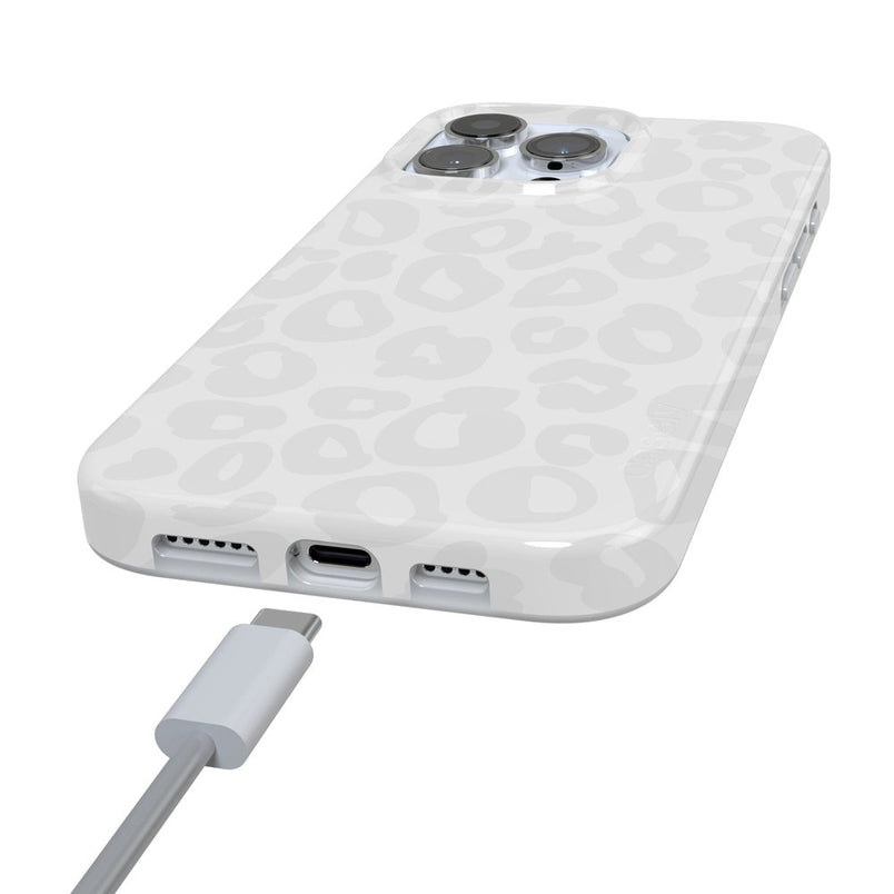 Into the Wild | White Snow Leopard Case iPhone Case get.casely 