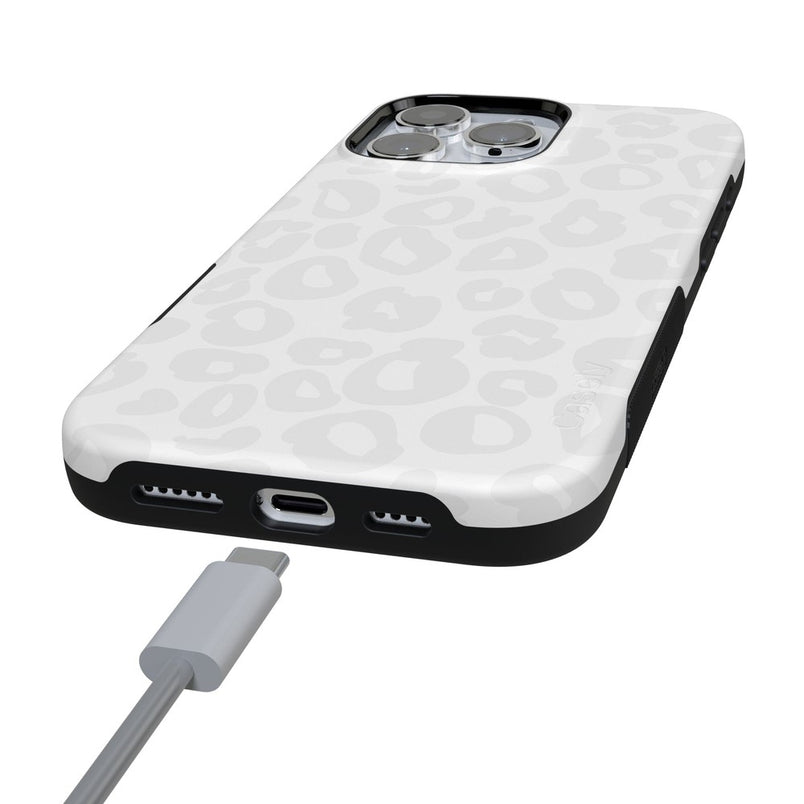 Into the Wild | White Snow Leopard Case iPhone Case get.casely 