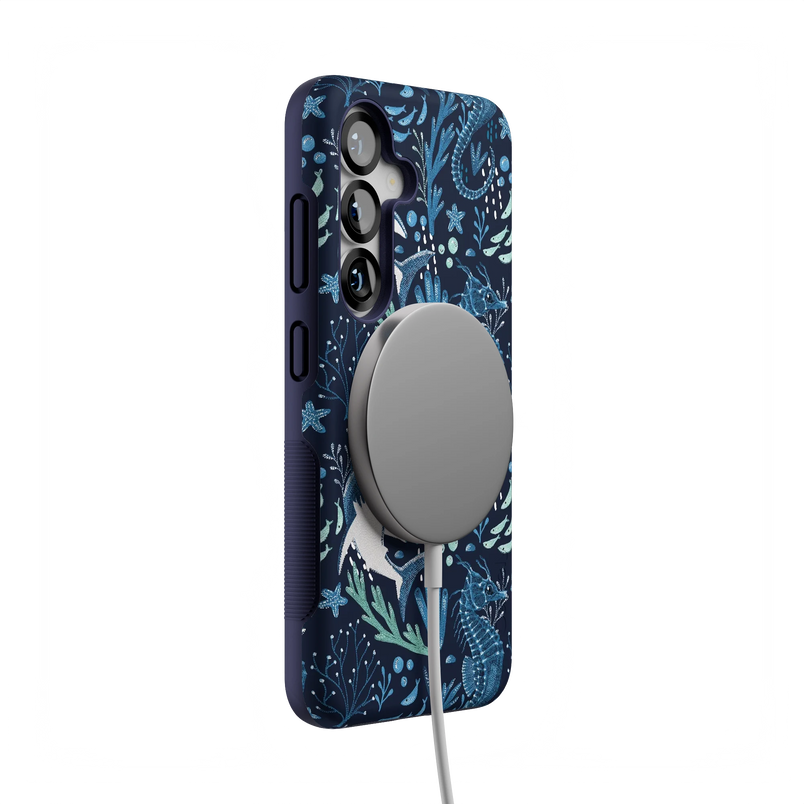 Midnight Reef | Shark Print Case