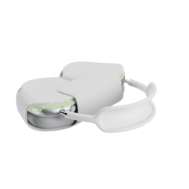 On the Dot | Green Polka Dot AirPods Max Case