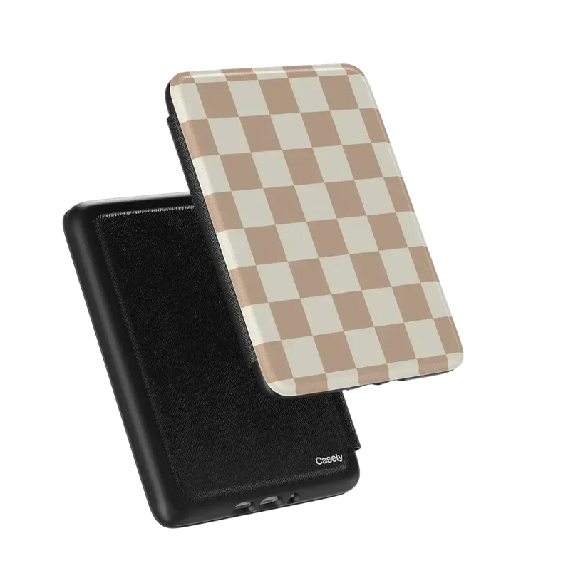 Fit Check | Neutral Checkerboard Kindle Case