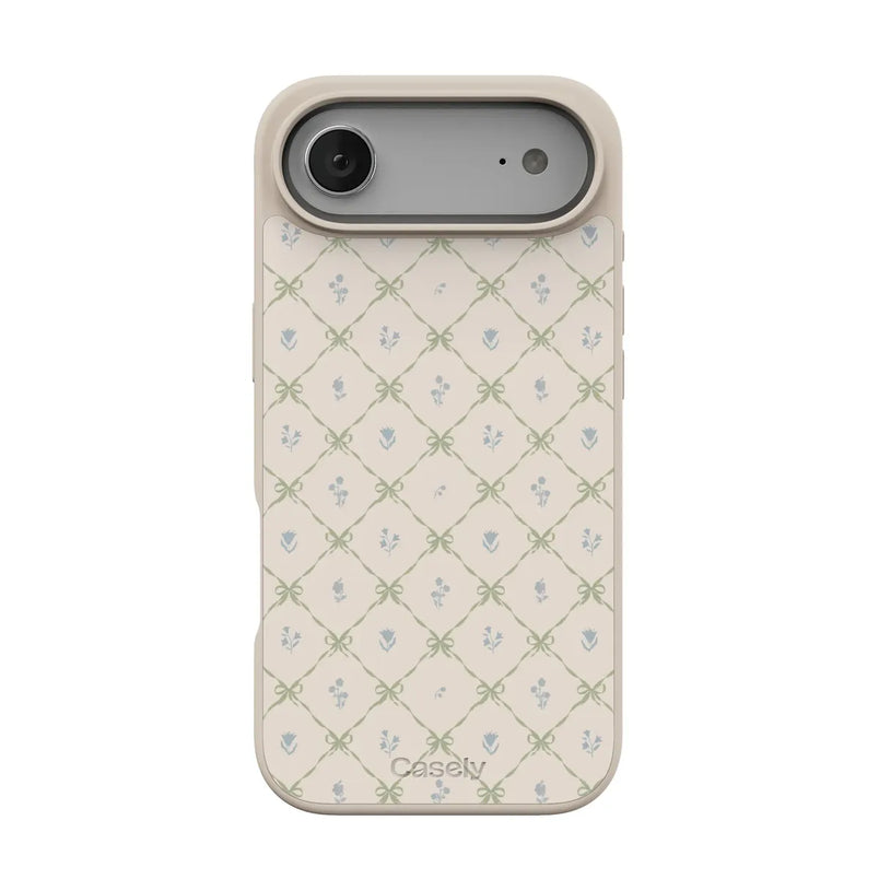 Petit Petals | Dainty Lattice Case