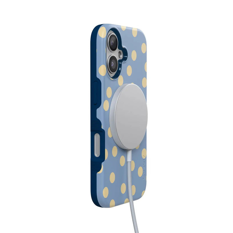 In the Spotlight | Pastel Polka Dot Case