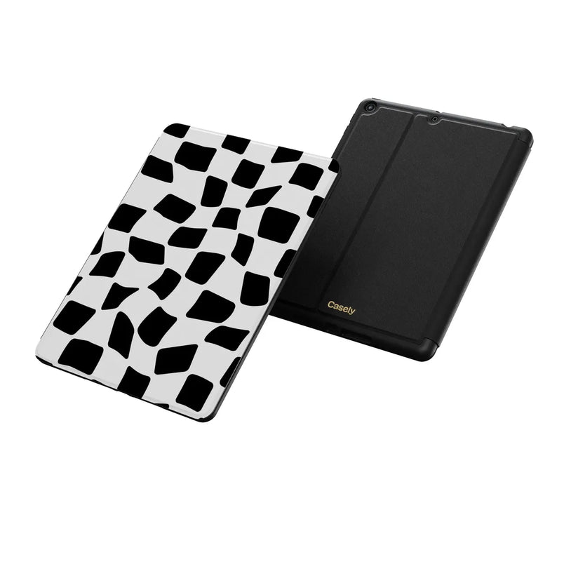 Funky Checkerboard | High Contrast Design iPad Case