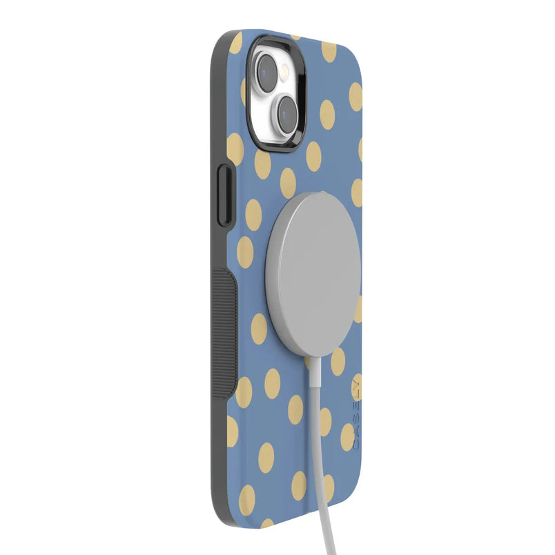 In the Spotlight | Pastel Polka Dot Case