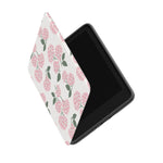 Nantucket Cottage | Pink Hydrangea Kindle Case