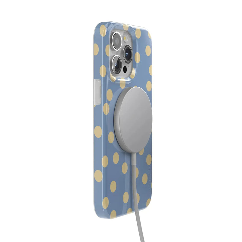 In the Spotlight | Pastel Polka Dot Case