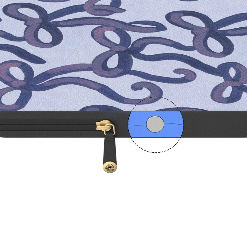 Love Me Knot | Blue Bow Laptop Case