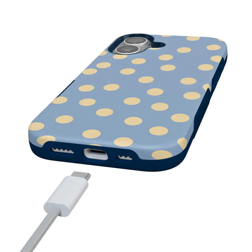In the Spotlight | Pastel Polka Dot Case
