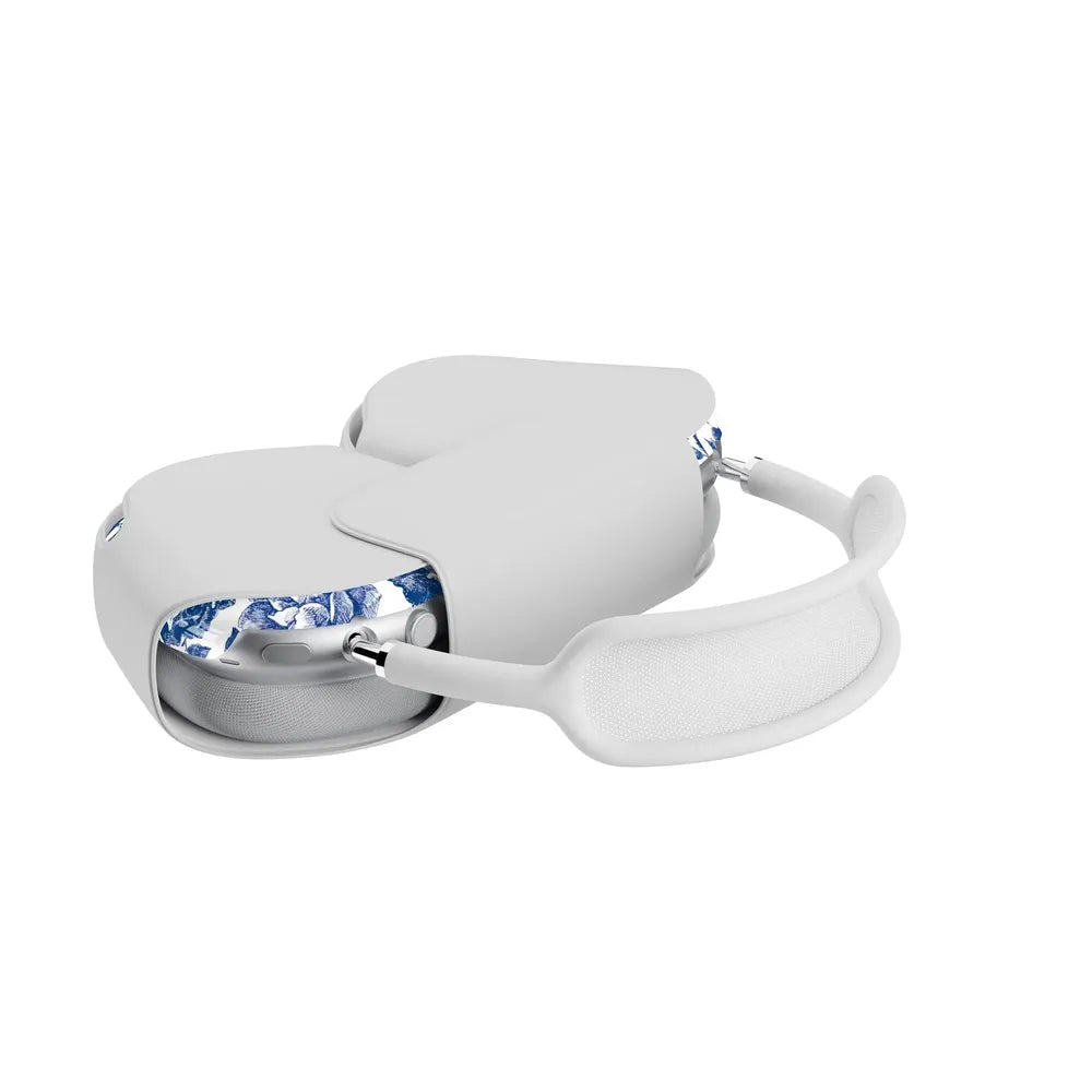 Rose to Fame Blue & White Rose Floral AirPods Max Case - Thumbnail 3