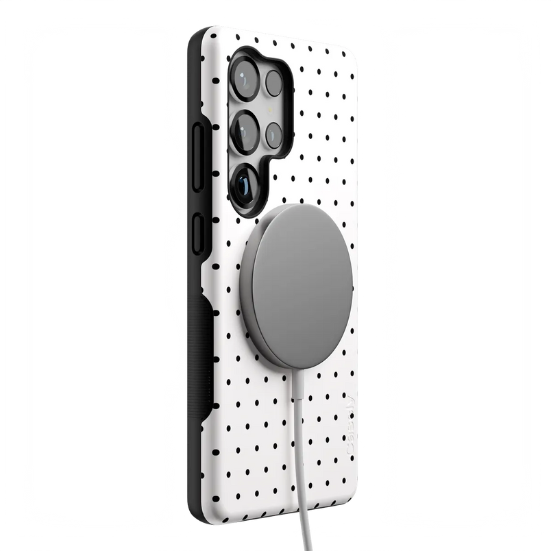 On the Dot | White Polka Dot Case