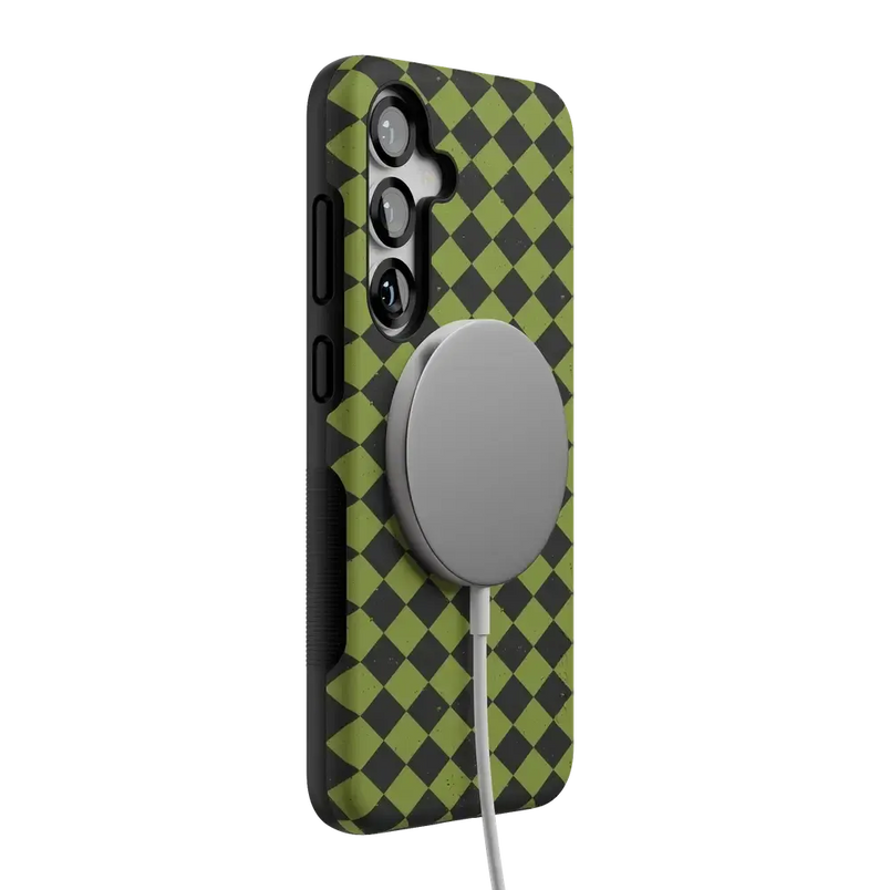 Wicked Hex | Green Checkered Case