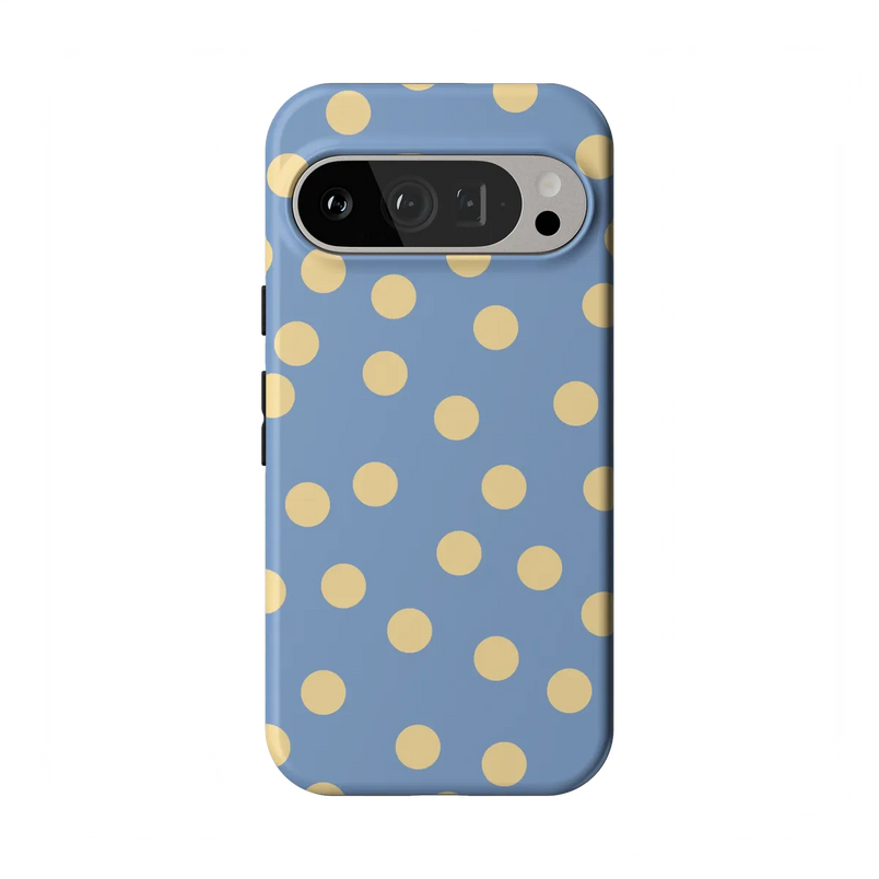In the Spotlight | Pastel Polka Dot Case