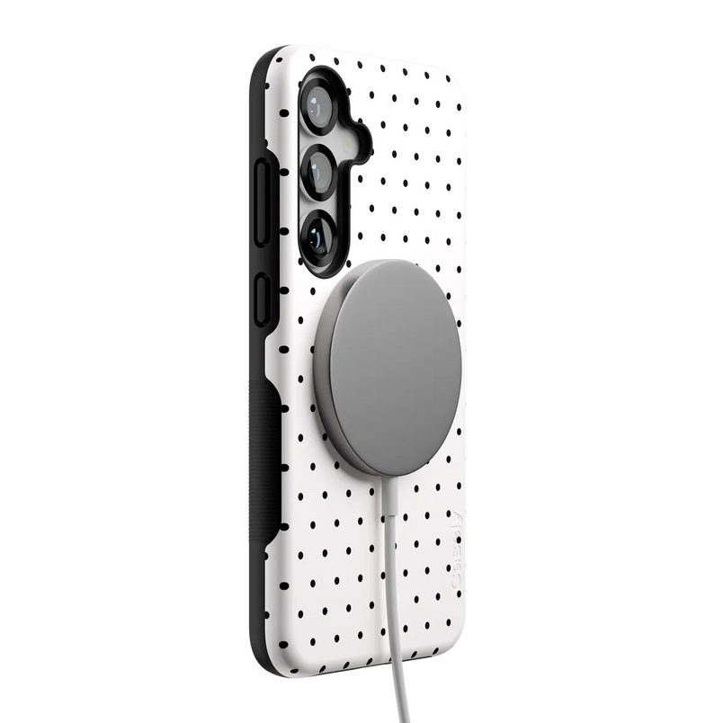 On the Dot | White Polka Dot Case
