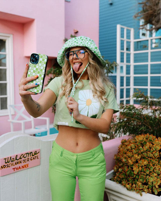 Check Mate | Daisy Checkerboard Floral Case iPhone Case get.casely 