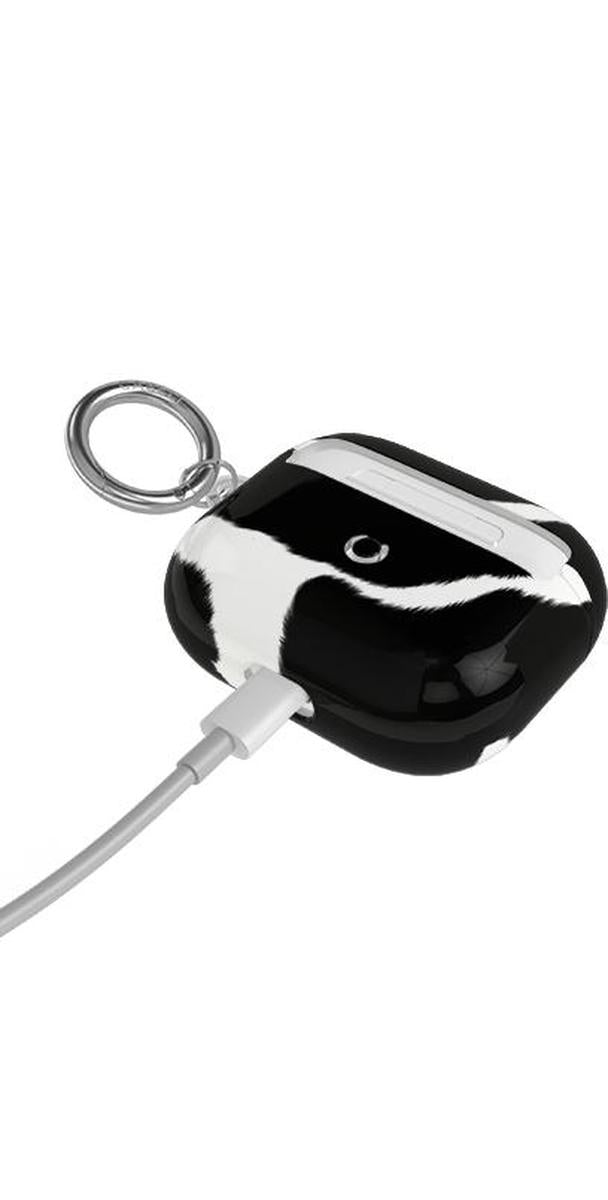 Current MOOd Cow Print AirPods Case - Thumbnail 2