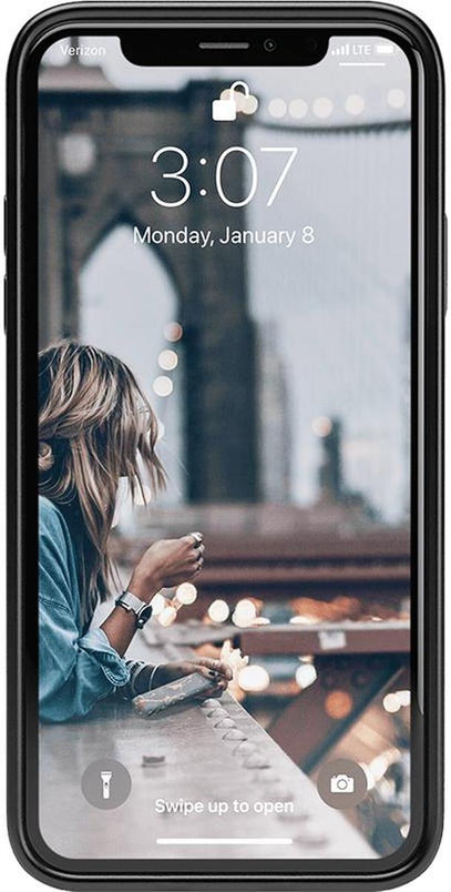 Daisy Daydream | Black Floral Case iPhone Case get.casely 