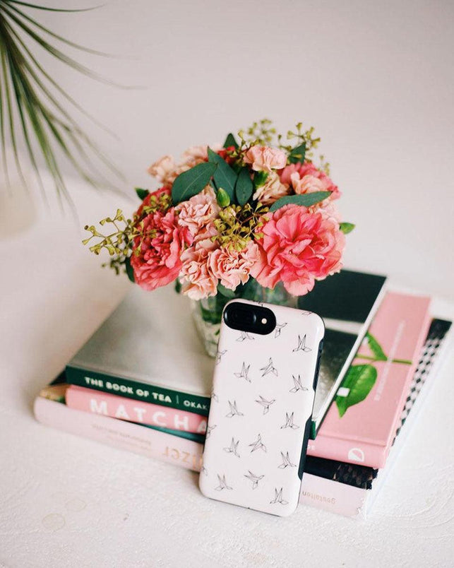 Paper Crane Origami | Beige Pattern iPhone Case get.casely 