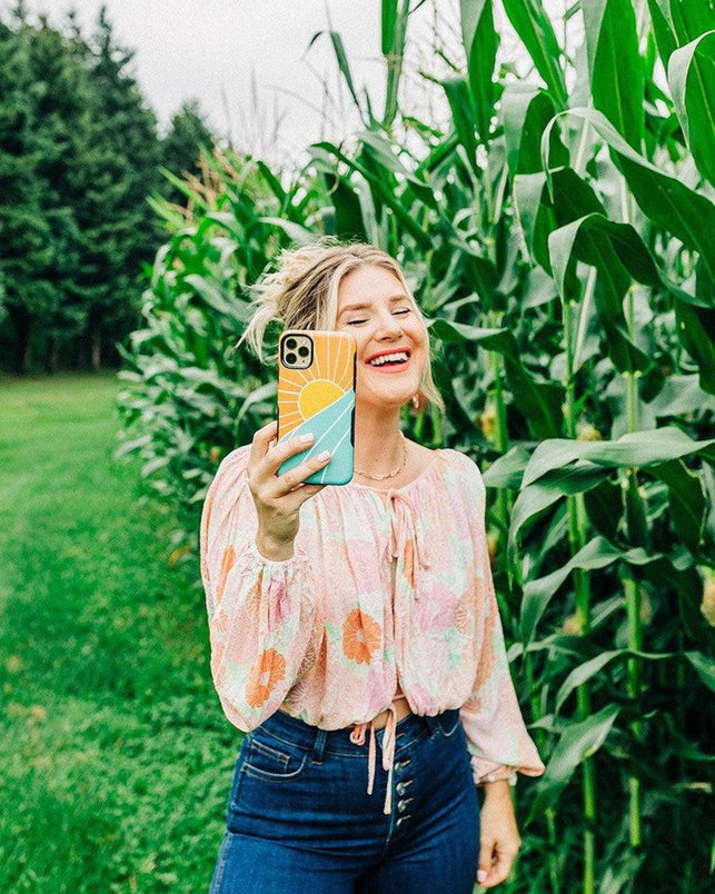 Waves & Rays | Sunshine Case iPhone Case get.casely